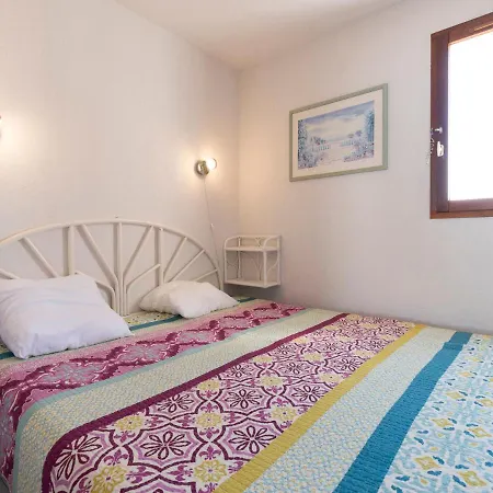 1 Bedroom For 6 Agde
